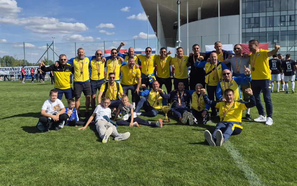 DŽAJA MAJSTOR PENALA Veterani NK Sabunjar treći u Hrvatskoj