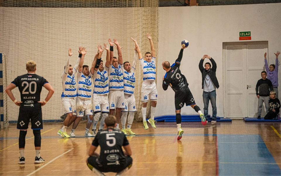 1. HRL JUG RK Zadar 1954 svladao Kozalu, RK Zadar 2013 poražen u Umagu